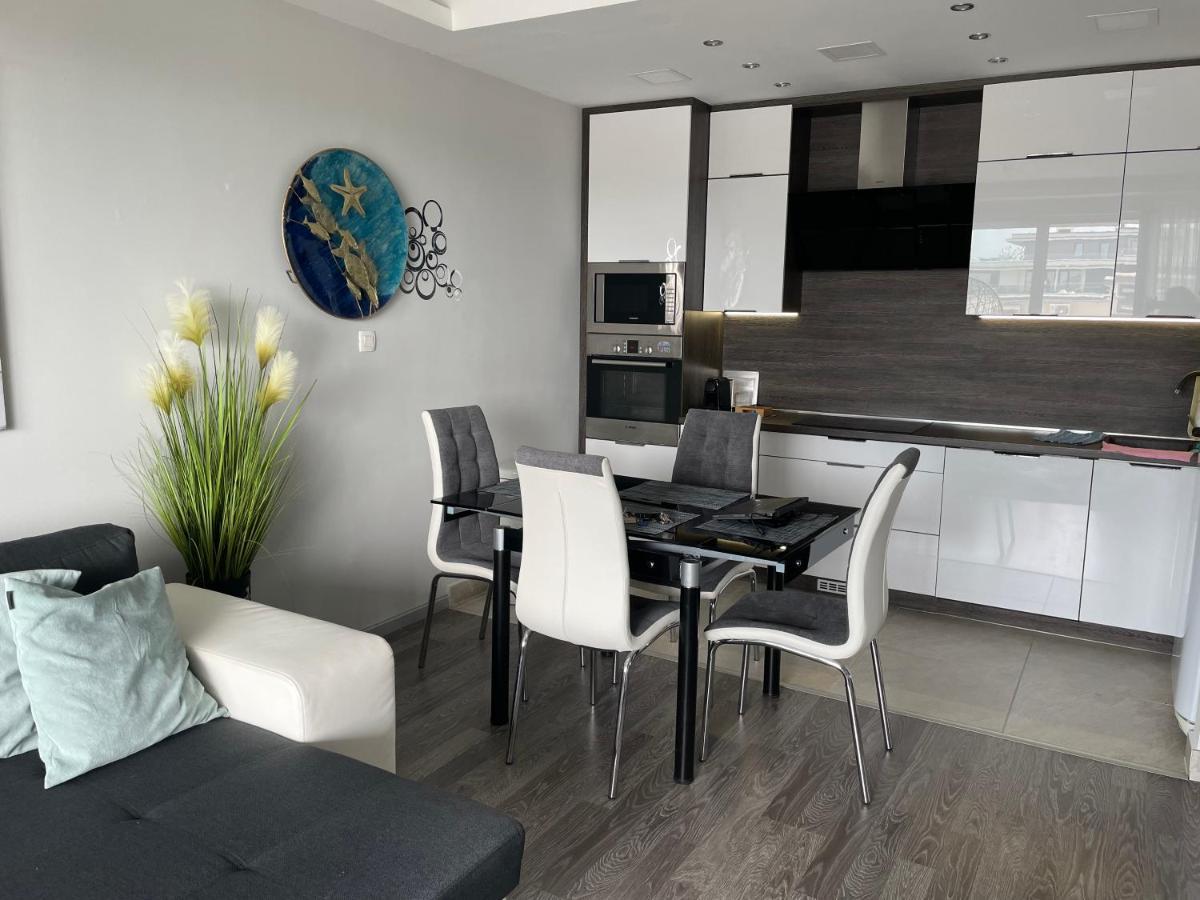 Silver Gray Appartment Balatonlelle Exterior foto